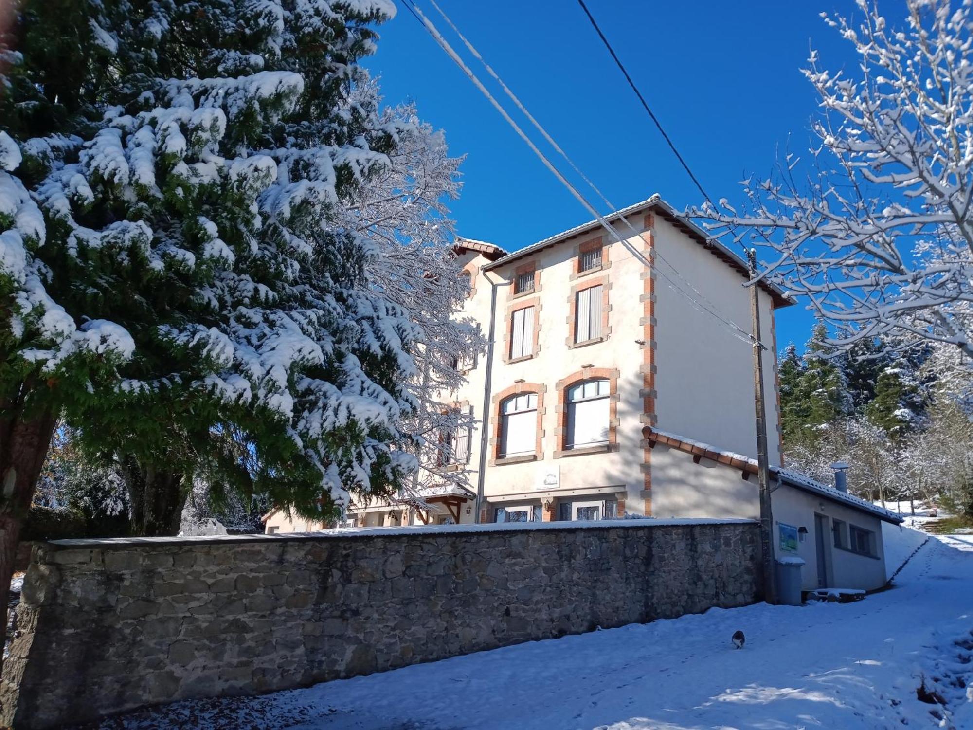 Gite Des 3 Etangs Malvieres Екстер'єр фото